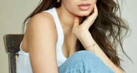 Krithi Shetty : బేబమ్మ స్టైలిష్ లుక్.. ఇలా చూపులతో చంపేస్తావా..?