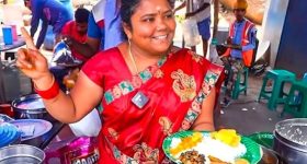 Kumari Aunty : వామ్మో.. కుమారి ఆంటీ రేంజ్ వేరే లెవల్.. మూవీ టీంతోనే డీల్..?