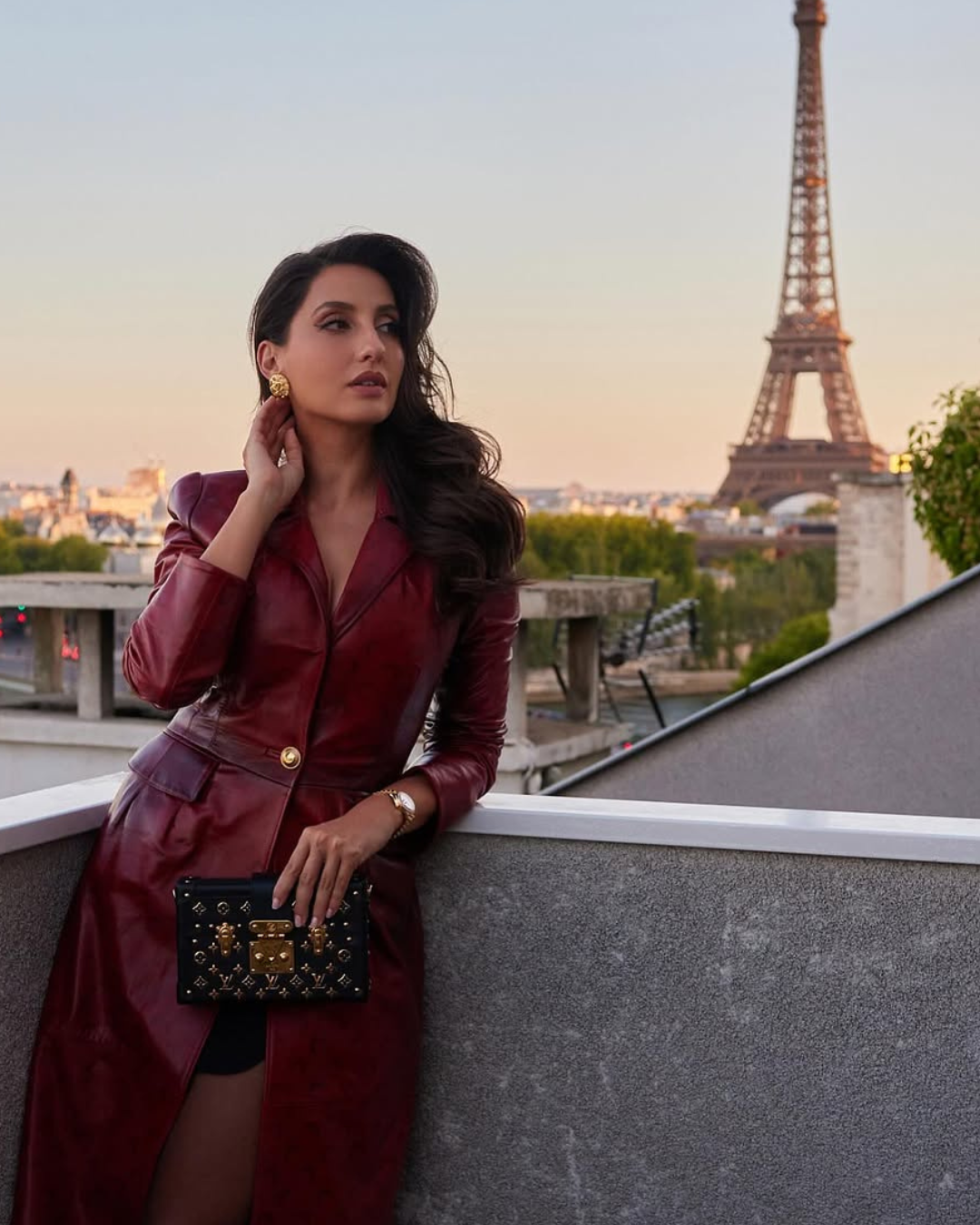 NoraFatehi : గ్లామర్ క్వీన్ లా నోరా..డ్రెస్, లుక్ అదిరిందిగా..