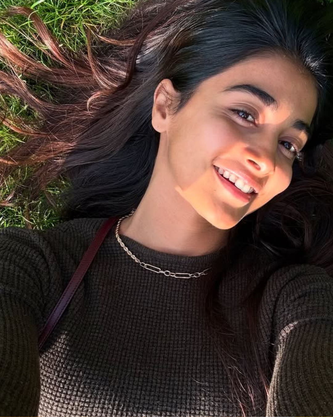 Pooja Hegde : ప్రకృతి ఒడిలో పూజా హెగ్డే.. న్యాచురల్ లుక్ లో స్టిల్స్..
