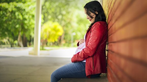 C Section: సిజేరియన్ చేయించుకున్న మహిళలకు జీవితాంతం వెన్నునొప్పి వస్తుందా?