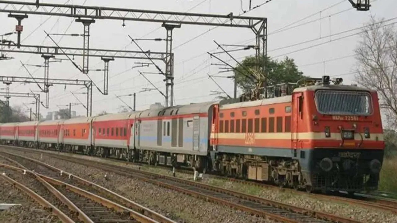 Train Ticket Booking: నిమిషానికి 1.5 లక్షల టికెట్లు బుకింగ్, సరికొత్త PRS వ్యవస్థ వచ్చేస్తోంది!