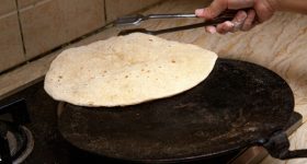 Protein rich Chapathi: రోజూ చపాతి తినేవారు దాన్ని ప్రోటీన్ రిచ్‌గా ఇలా మార్చుకోండి