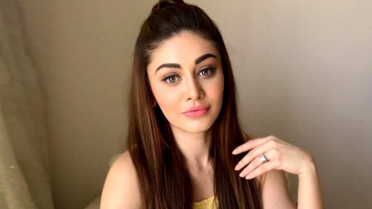 Star Actress :  మరో విషాదం.. గుండెపోటుతో ప్రముఖ హీరోయిన్ కన్నుమూత..