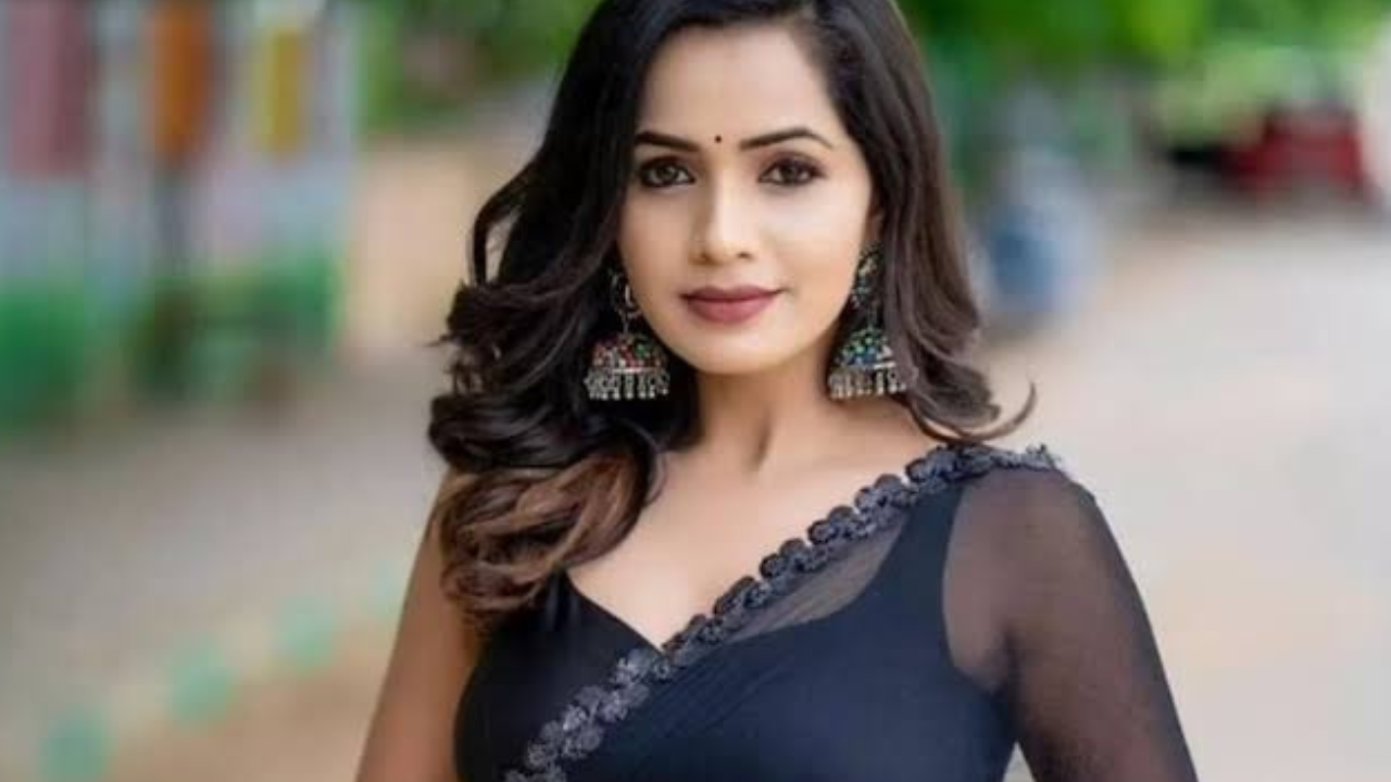 Shobha Shetty : మళ్లీ సీరియల్స్ లోకి శోభా శెట్టి.. అందుకే పోస్ట్ డిలీట్..?