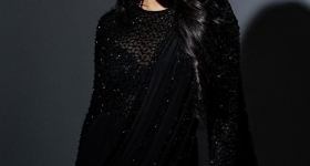 Shruthi Haasan : బ్లాక్ శారీలో మైండ్ బ్లాక్ అయ్యే లుక్ లో శృతి..ఫోటోలు వైరల్...