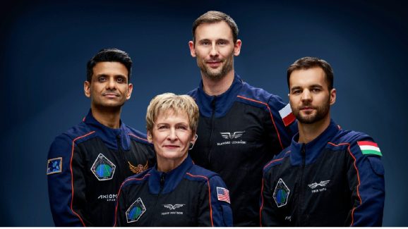 Space station: అంతరిక్ష కేంద్రంలో ఆసుపత్రి ఉంటుందా? వ్యోమగామి ఆరోగ్యం పాడైతే చికిత్స ఎలా చేస్తారు?