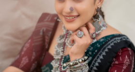 Sravanthi Chokarapu : యాంకరమ్మ సొగసు చూడతరమా..ఎంత అందంగా ఉందో..