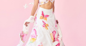 Deepika padukone: పబ్లిక్ లో దీపికా పరువు తీసిన డైరెక్టర్.. మరీ ఇంత దిగజారుడు తనమా!