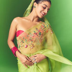 Wamiqa Gabbi: గ్రీన్ శారీలో కిల్లింగ్ లుక్ లో వామిక.. రెండు కళ్లు చాలట్లేదు మావా…