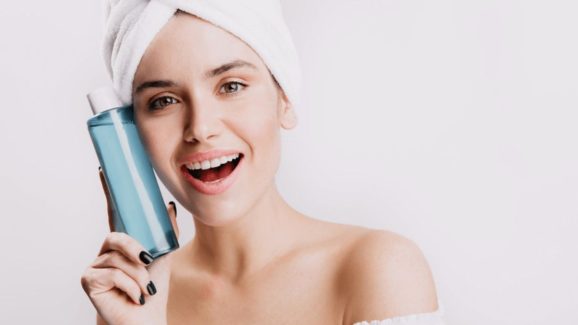 Toners For Dry Skin: ఈ ఫేస్ టోనర్లతో.. మీ అందం రెట్టింపు