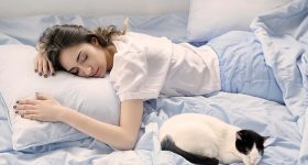 Deep Sleep: ఈ సింపుల్ టిప్స్ పాటిస్తే.. క్షణాల్లోనే నిద్రపడుతుందట !