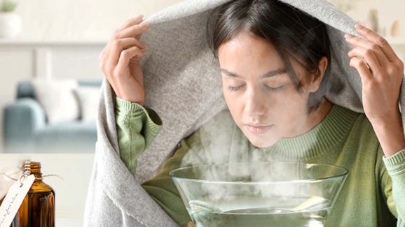 Facial Steaming: ముఖానికి ఆవిరిపట్టడం వల్ల ఇన్ని లాభాలా ?