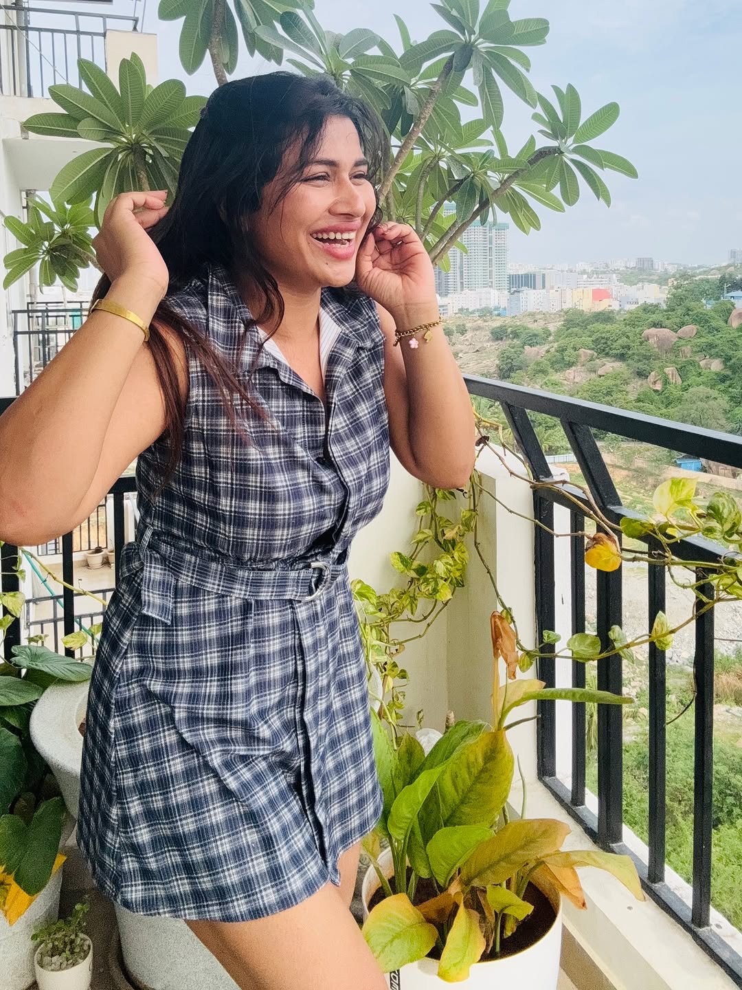 Actress Inaya sultana Photo Gallery