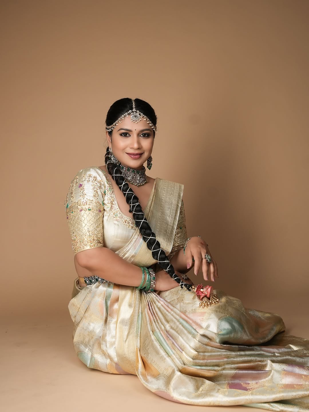 Actress Inaya sultana Photo Gallery