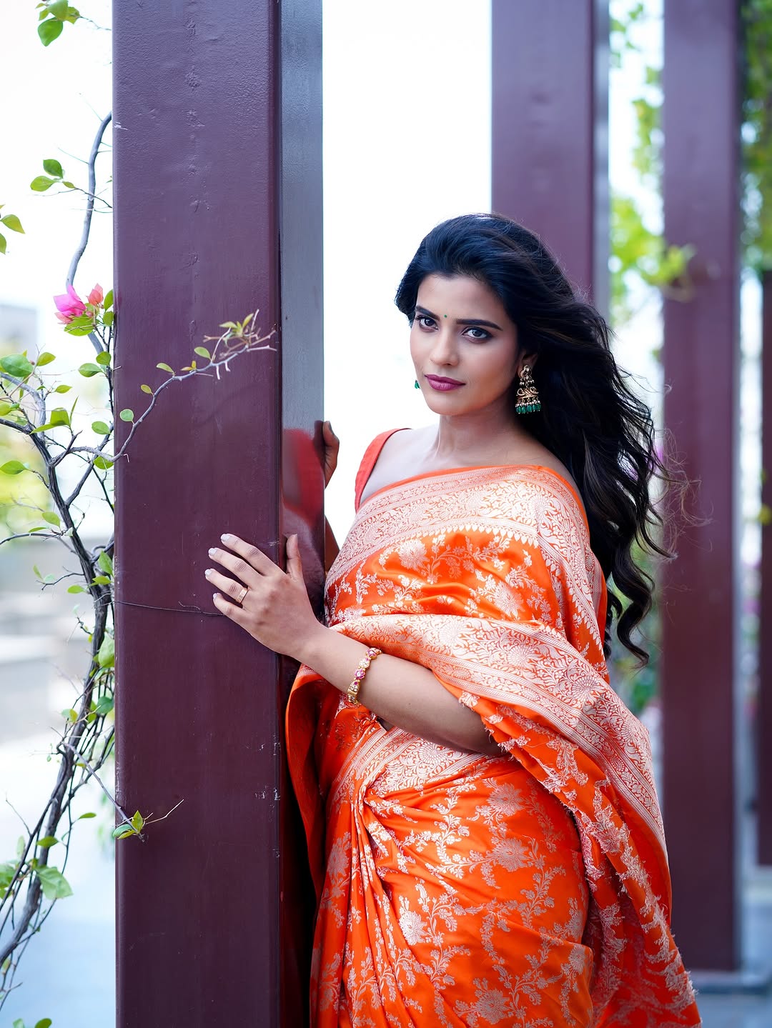 Actress Aishwarya Rajesh Photo Gallery