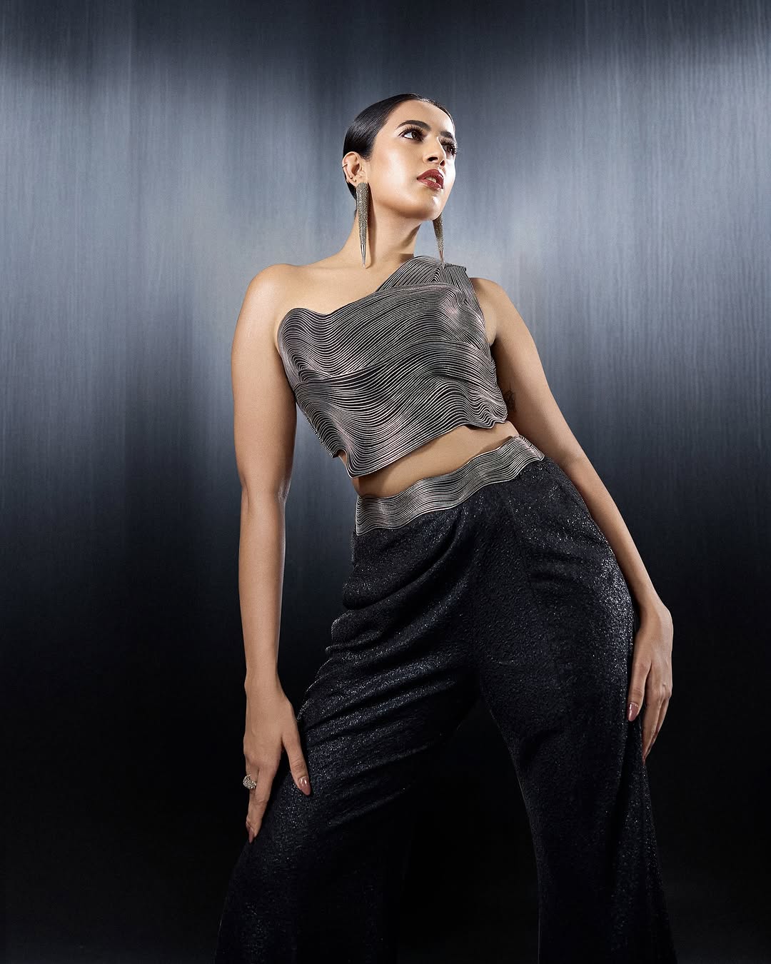 Actress Niharika Photo Gallery