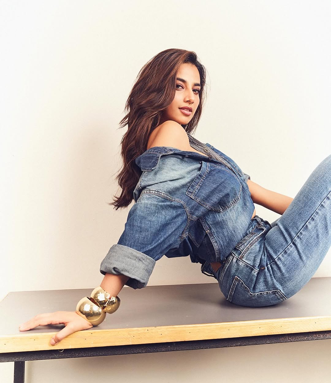 Actress Meenakshi Chaudhary Photo Gallery