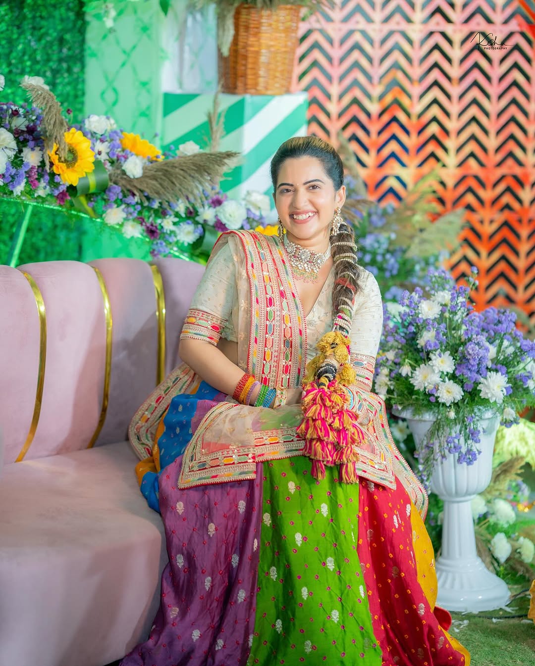 Sravanthi Chokarapu Photo Gallery