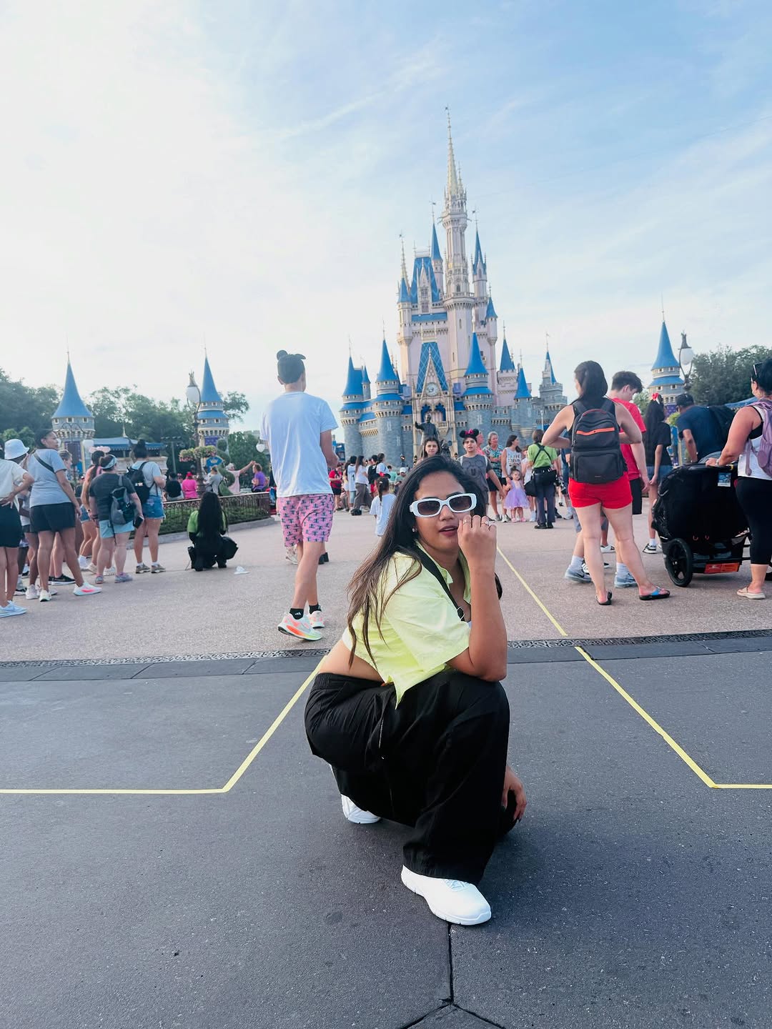 Ariana Glory photo Gallery