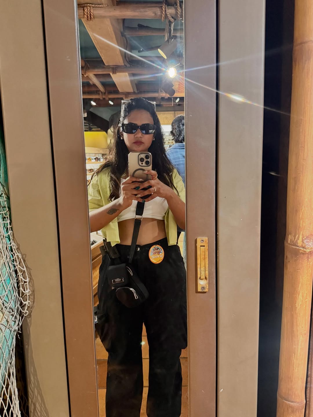 Ariana Glory photo Gallery