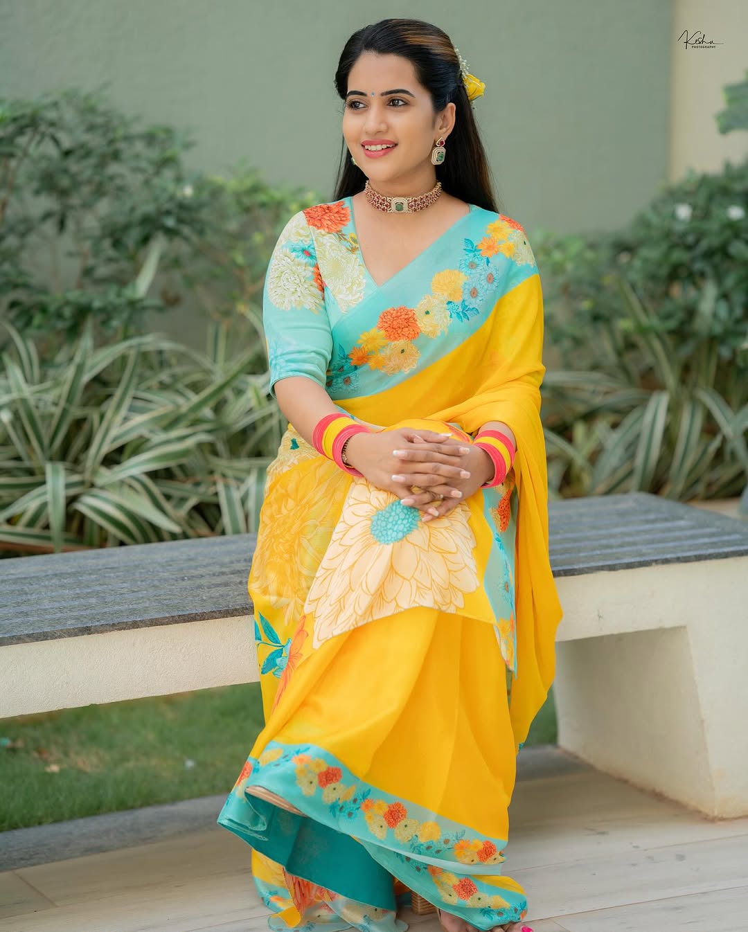 Actress Sravanthi Chokarapu Photo Gallery