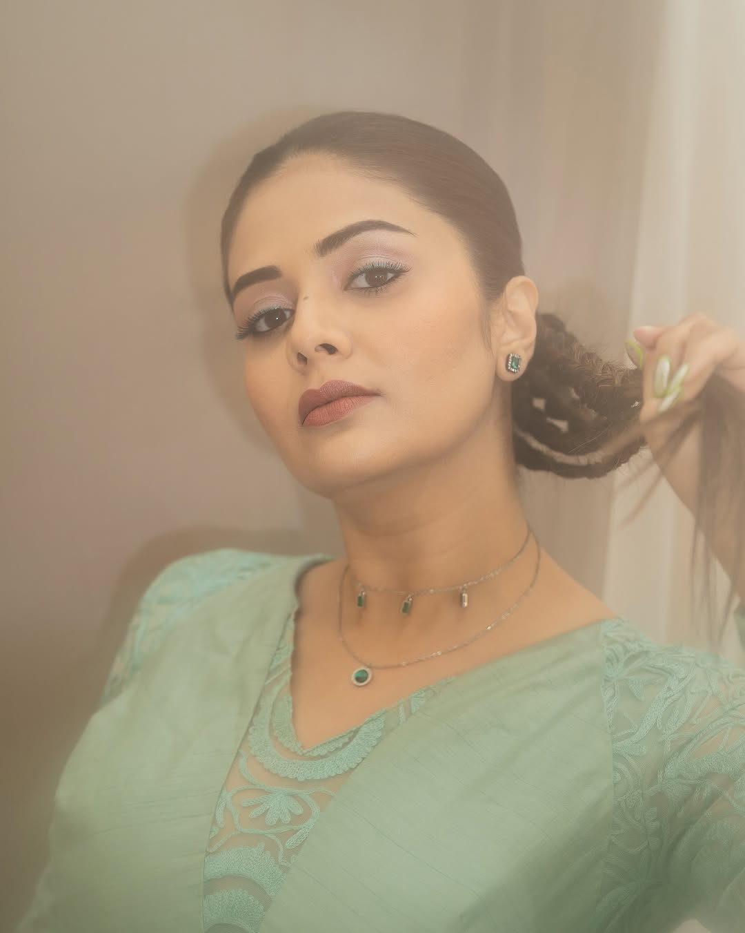 Sreemukhi Photo Gallery