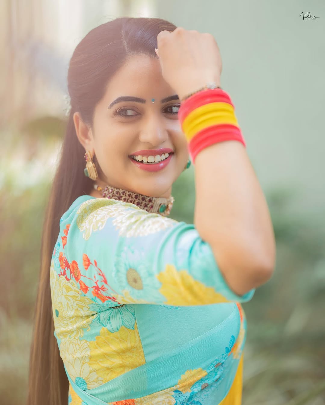 Actress Sravanthi Chokarapu Photo Gallery