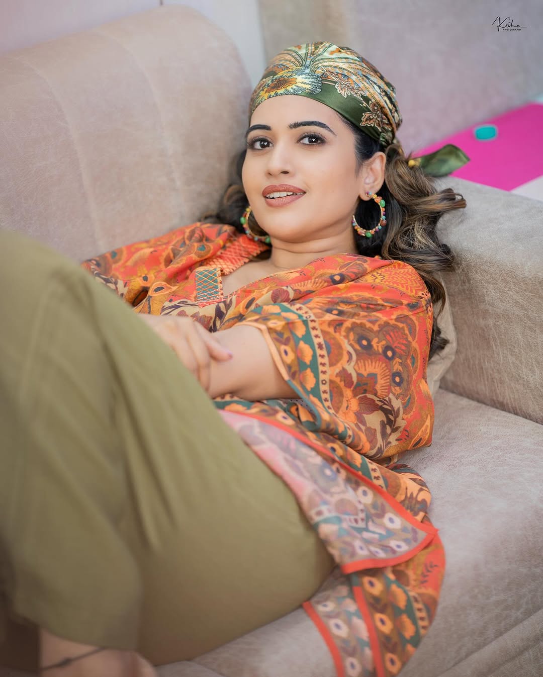 Actress Sravanthi Chokarapu Photo Gallery
