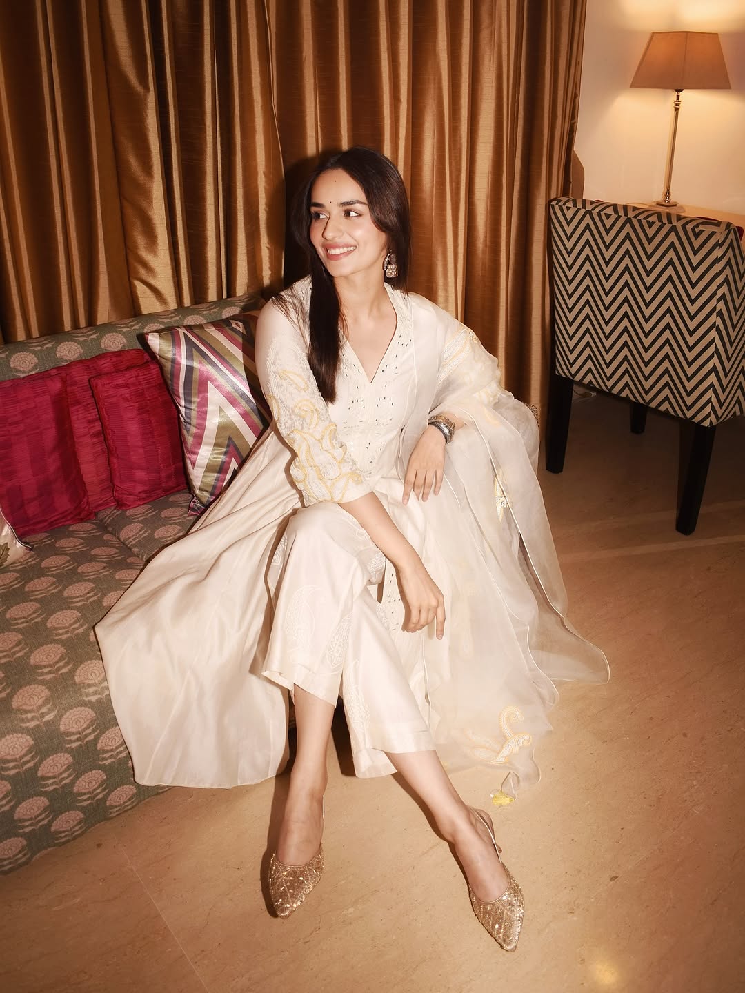 Manushi Chiller Photo Gallery
