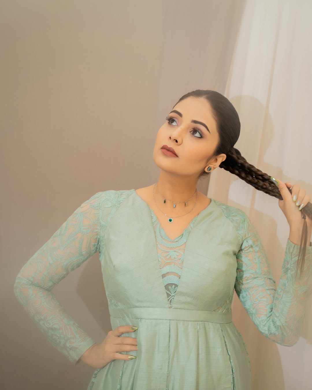Sreemukhi Photo Gallery
