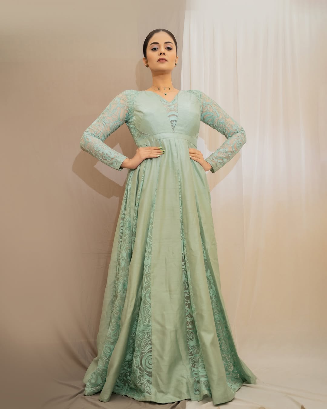 Sreemukhi Photo Gallery