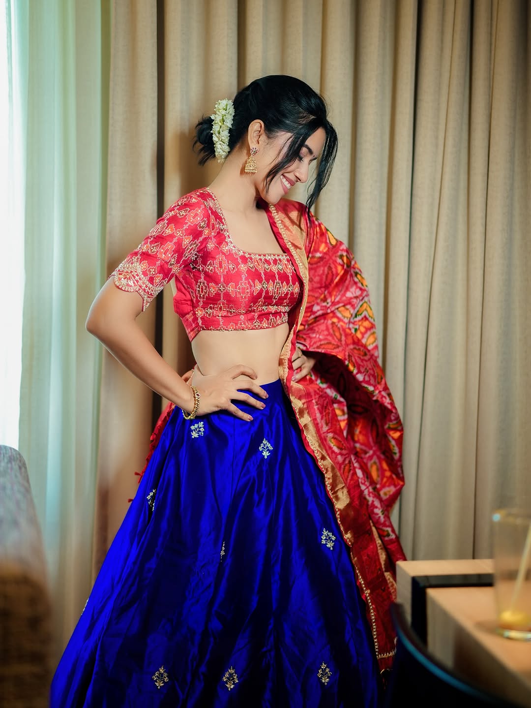 Mirnalini Ravi Photo Gallery