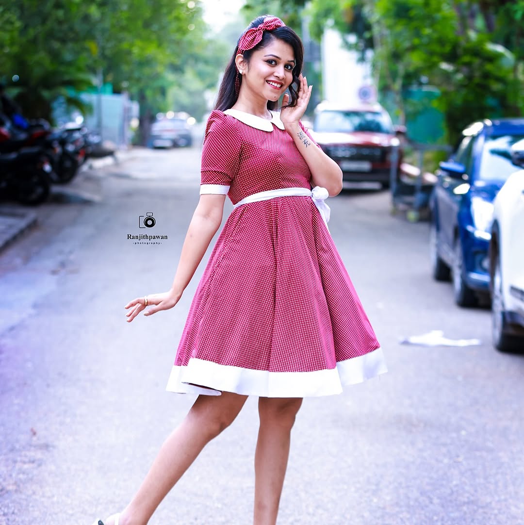 Yashmi Gowda photo Gallery