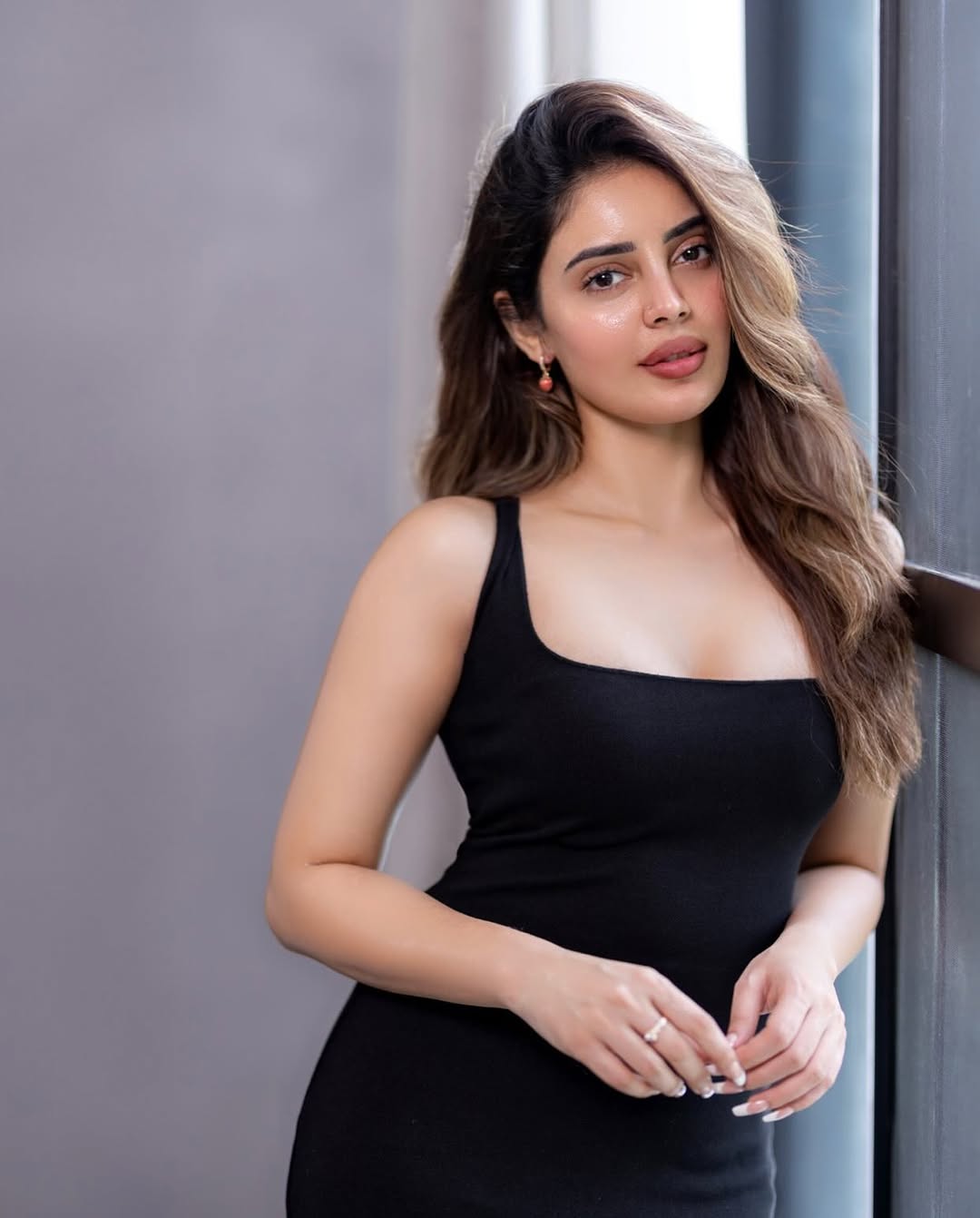Actress Kushitha kallapu Photo Gallery