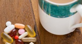 Medicines: టీ తాగిన వెంటనే మందులు వేసుకుంటున్నారా ? జాగ్రత్త !