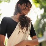 Ananthika Sanil Kumar: చీరకట్టులో చక్కిలిగింతలు పెడుతున్న అనంతిక.. చూపులతోనే మాయ చేస్తూ..