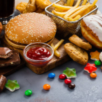 Junk Food: జంక్ ఫుడ్ తినడం వల్ల వచ్చే.. ప్రమాదకర వ్యాధులు ఇవే !