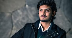 HBD Akaash Puri: చైల్డ్ ఆర్టిస్టు నుంచి హీరోగా.. సక్సెస్ రుచి ఎరుగని స్టార్ తనయుడు!