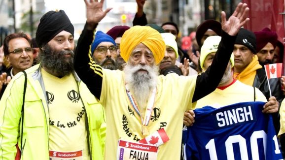 Marathon Fauja Singh: ఈ తాత 114 ఏళ్లు ఆరోగ్యంగా బతికాడు.. కానీ కారు ప్రమాదంలో దుర్మర్ణం