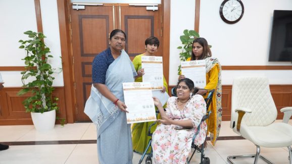 Pride of Hyderabad awards: ప్రైడ్ ఆఫ్ హైదరాబాద్ అవార్డులకు ఆహ్వానం.. ముఖ్యఅతిధులుగా మంత్రులు!