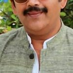 Ravi Kishan: పాలతో స్నానం.. గులాబీ రేకులపై నిద్ర… ఈ హీరో లేవలే వేరు?