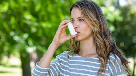 Asthma: వర్షాకాలంలో.. ఆస్తమా ఉన్న వారు ఎలాంటి జాగ్రత్తలు తీసుకోవాలి ?