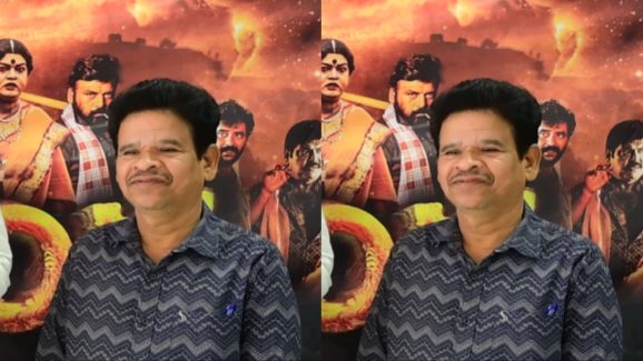 Tollywood : టాలీవుడ్ ఇండస్ట్రీలో విషాదం.. సినిమా చూస్తూనే డైరెక్టర్ మృతి!
