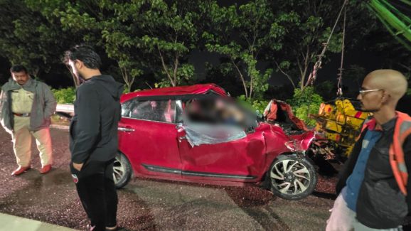 Road Accident: ఘోర రోడ్డు ప్రమాదం.. స్పాట్‌లోనే ముగ్గురు మృతి