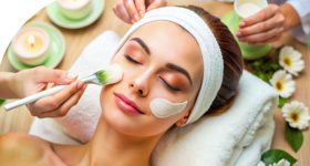 Instant Facial: ఐదు నిమిషాల్లో గ్లోయింగ్ స్కిన్ మీ సొంతం