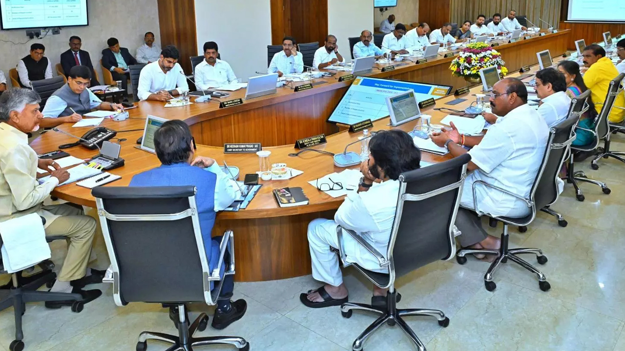 AP Cabinet: ఏపీలో రూ.79,900 వేల కోట్ల పెట్టుబడులకు ఆమోదం.. ఏపీ కేబినెట్‌లో కీలక నిర్ణయాలు