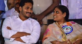 YS Jagan: అమ్మ.. నేను.. పార్టీ.. జగన్ కొత్త ప్లాన్?