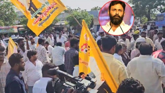Gudivada : చీర, గాజులు, బూటు పాలిష్‌లు.. కొడాలికి గుడివాడ సెగ..