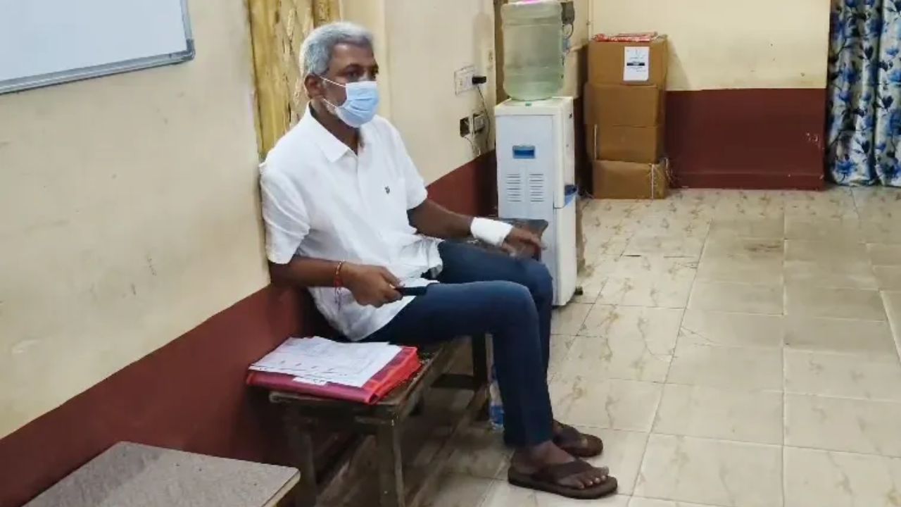 Vallabhaneni Vamsi: పోలీస్ స్టేషన్లో మూడు గంటలు.. చివరకు వంశీని